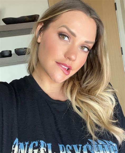 Mia Malkova New Porn Videos .
